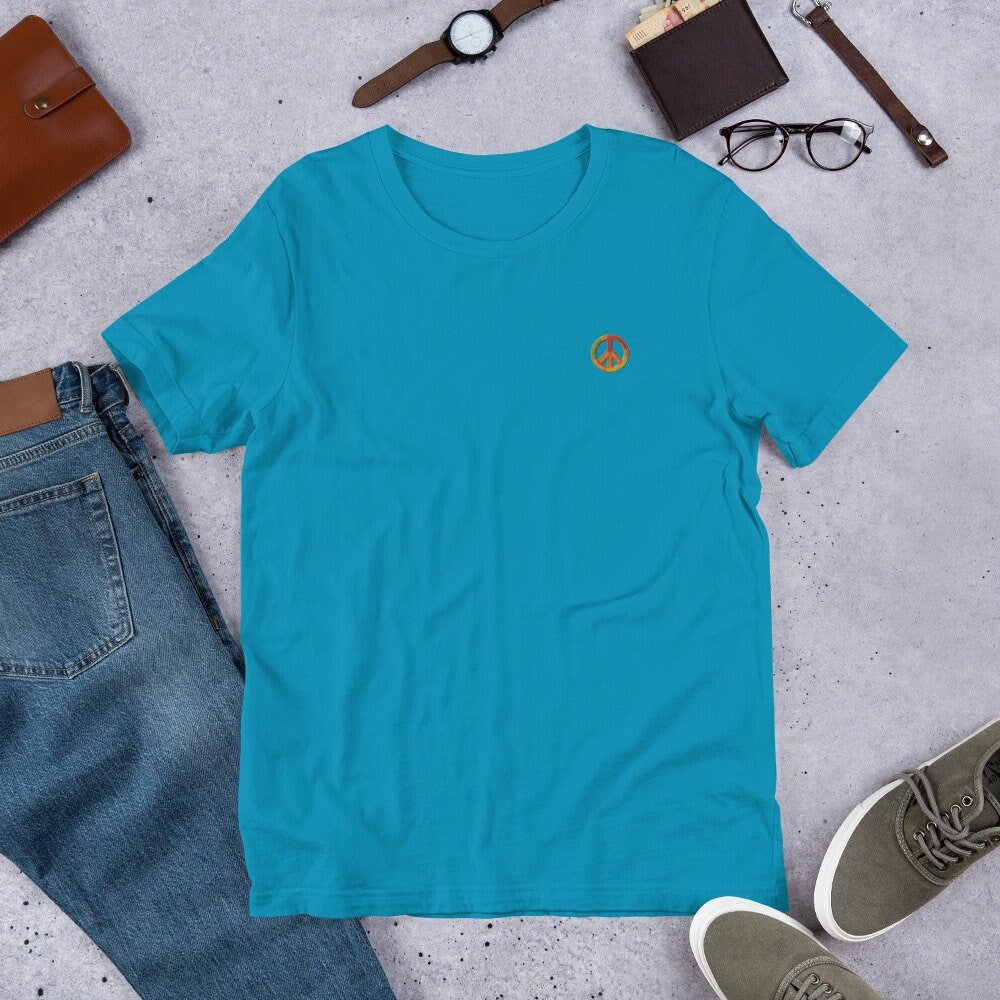 Unisex T-shirt Embroidered Peace and Love