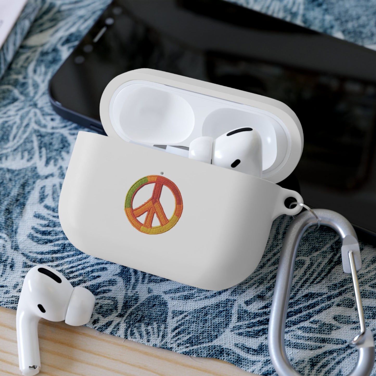Make Music Not War AirPods and AirPods Pro Case Cover